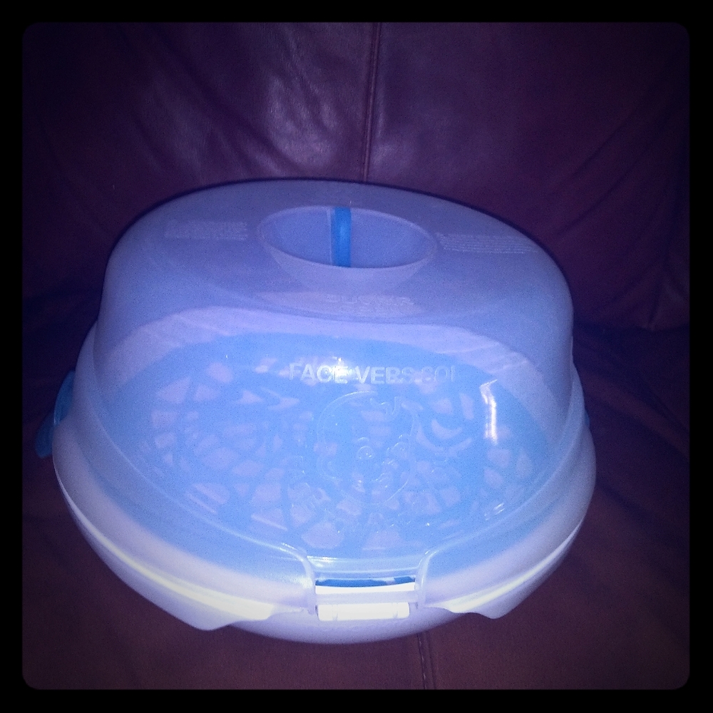Munchkin bottle/nipple sanatizer for microwave